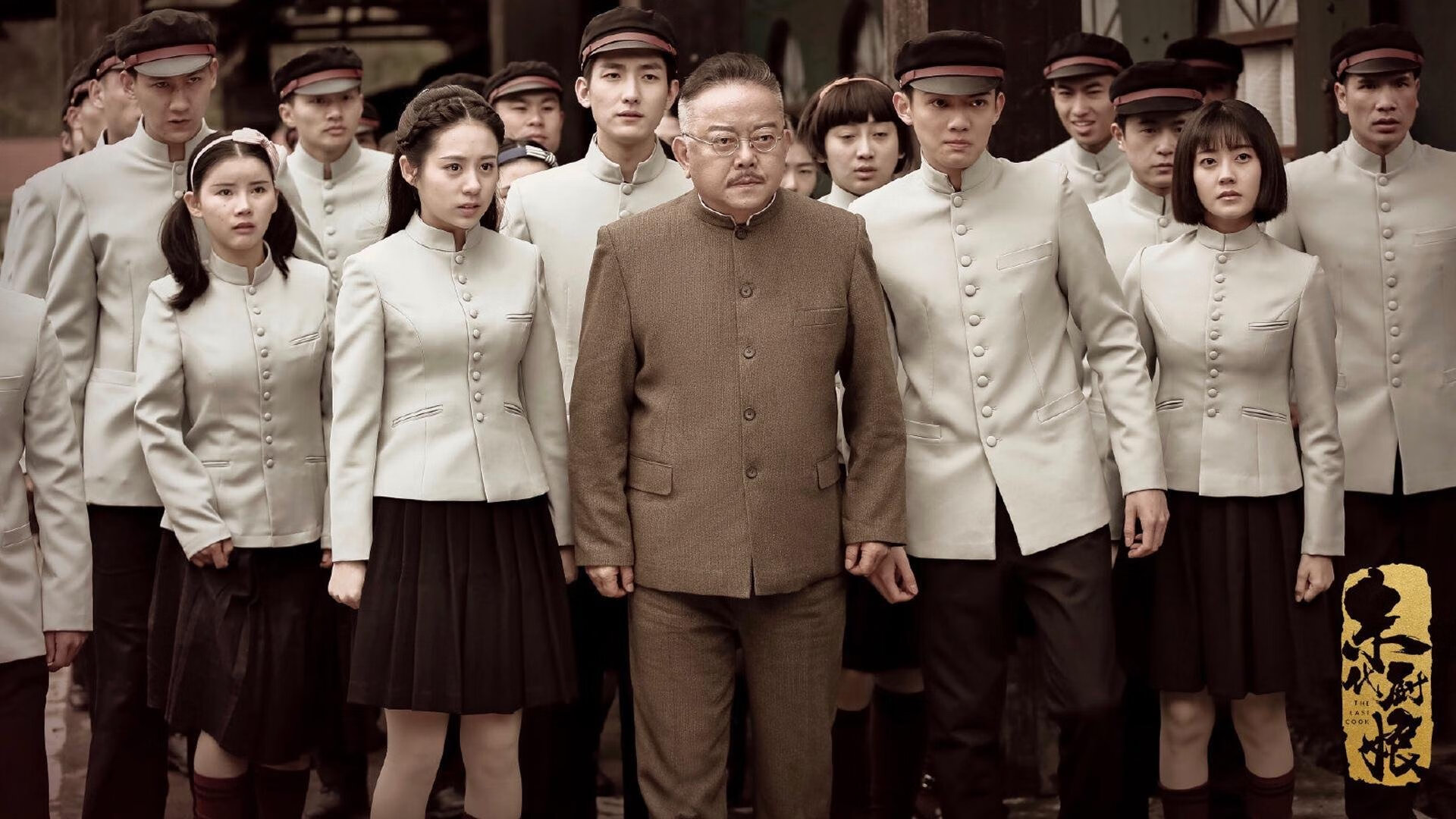 各地足球特色文化节精彩纷呈，弘扬民族体育精神，足球文化节的活动主题