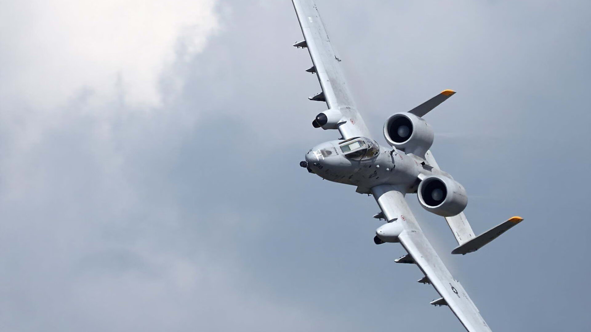 AYX SPORTS-绝杀时刻：王强最后一秒三分，点燃全场！，绝杀王是什么意思