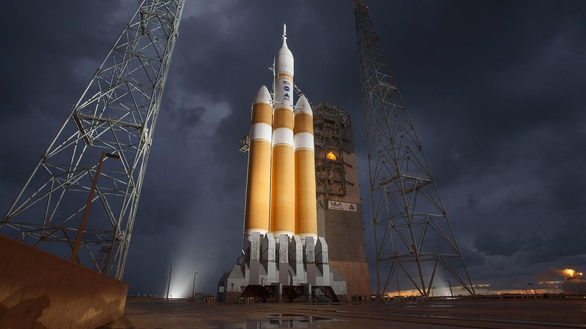 克鲁中场组织清晰，铁路军团稳扎稳打，克克鲁开战了