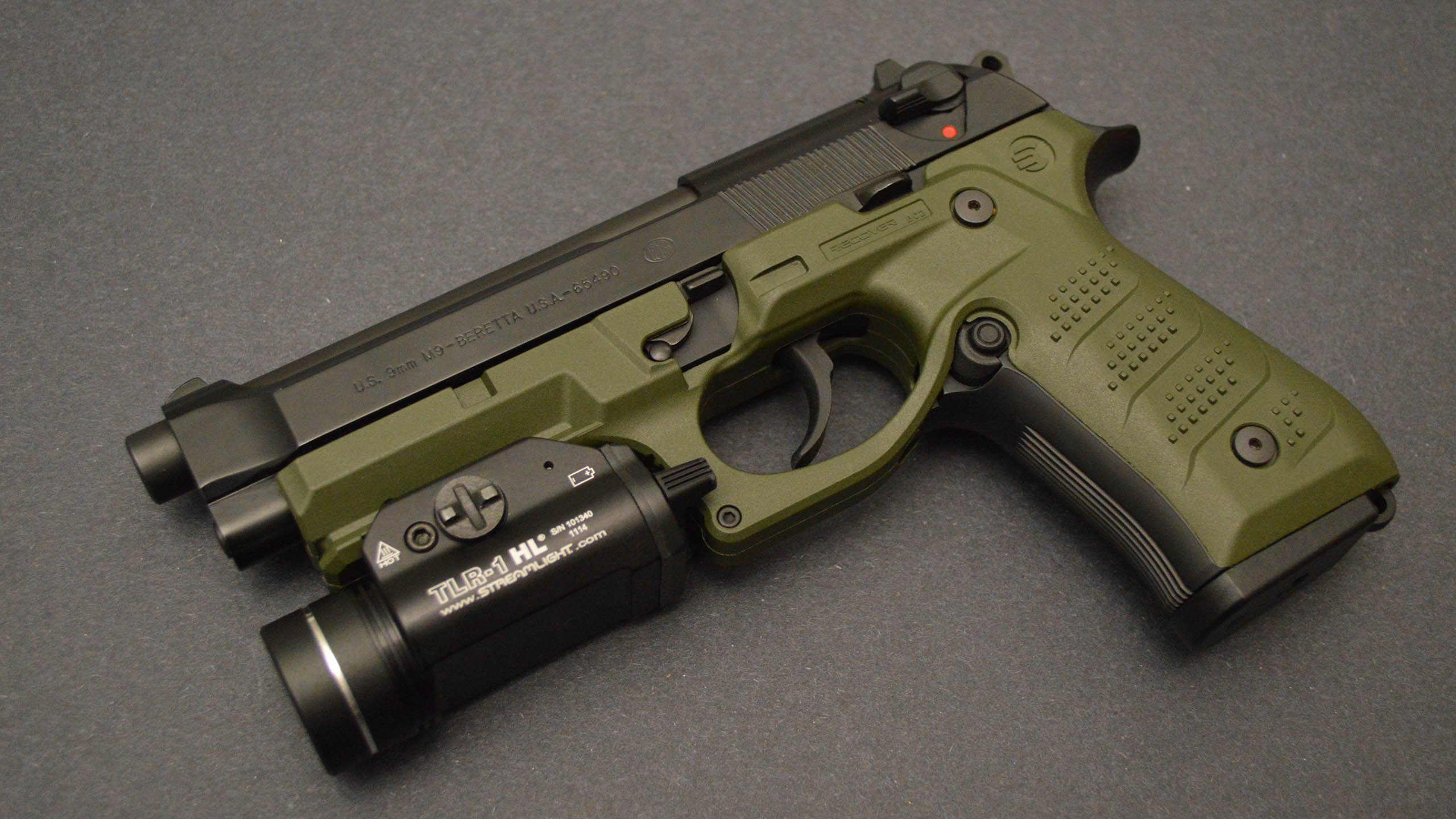 “垒球决战!新都赛场见证极速对抗”