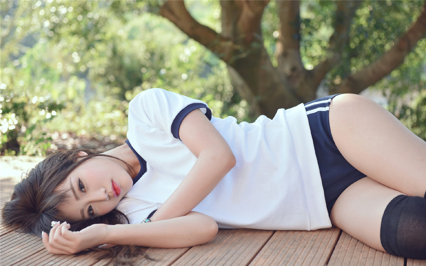 赛季中段球队连续比赛疲劳管理策略探讨，球员疲劳速率