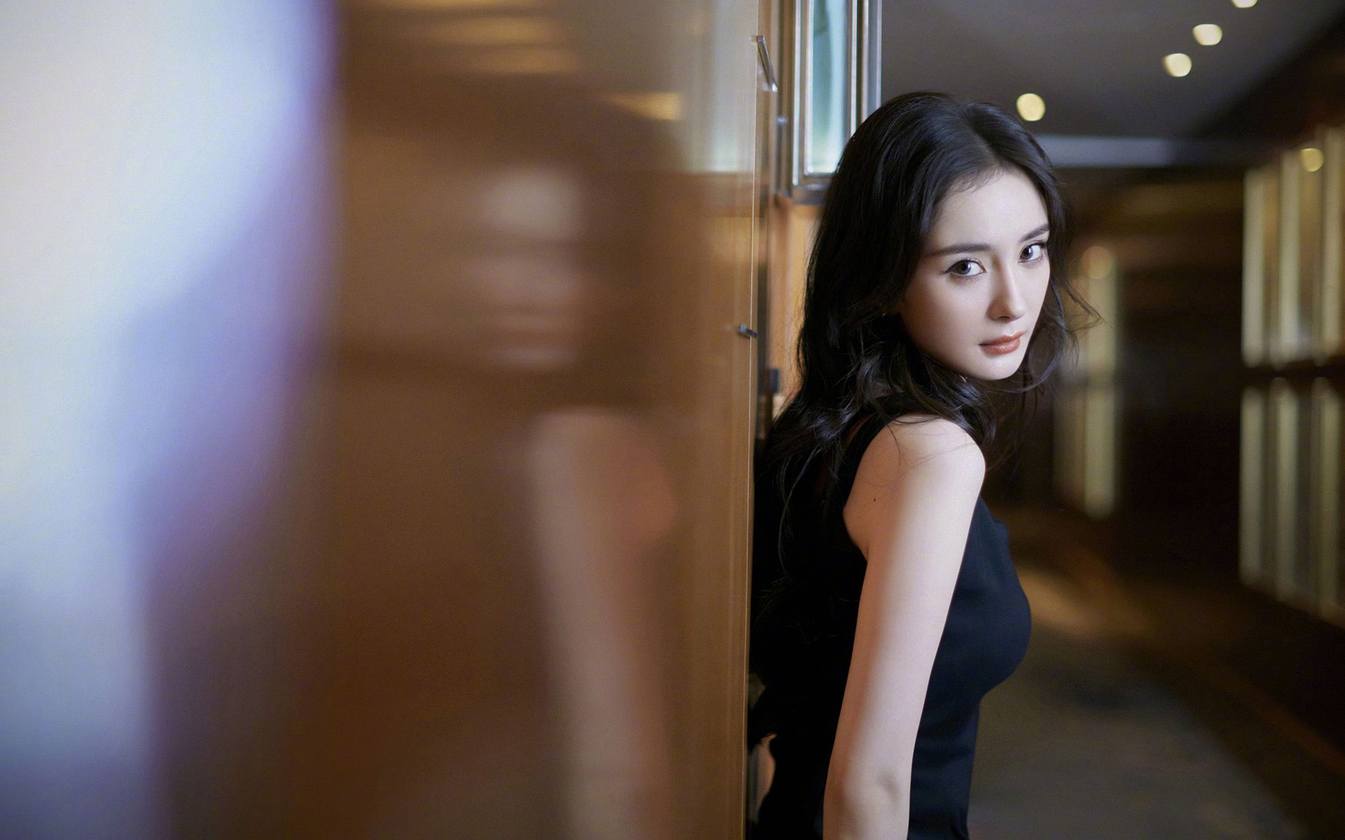 字母哥强调防守篮板是比赛基础，nba字母哥怕谁防守