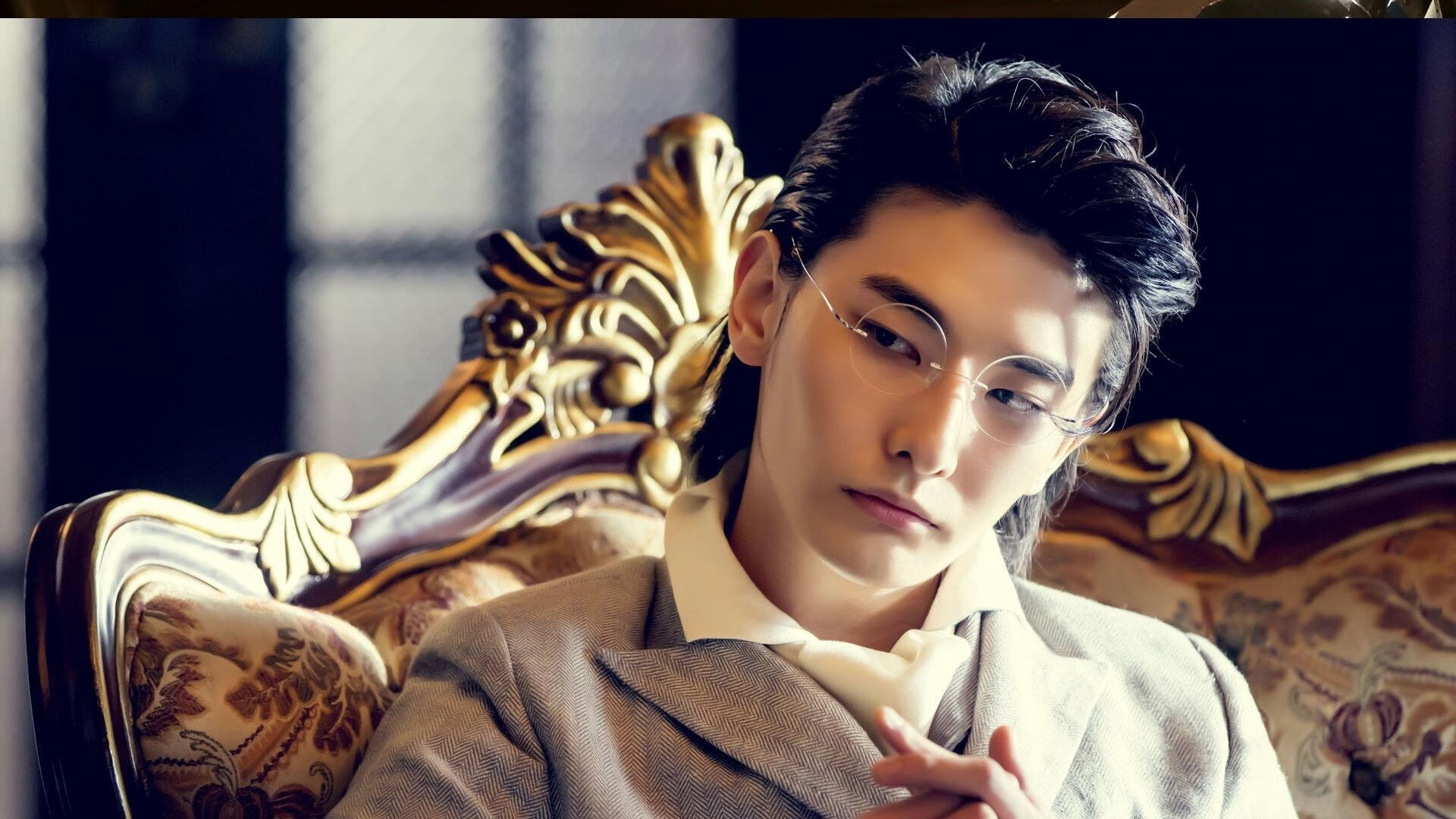 长距离王者之争 梅尔滕斯全力以赴，梅尔滕斯什么水平